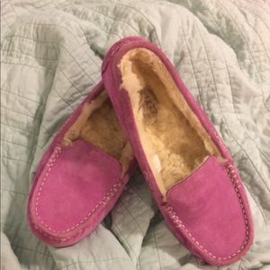 UGG women’s sippers Ansley Pink